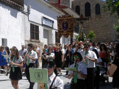 Misa solemne, Procesión del Stmo. Cristo de la Salud y Gran Mascletá