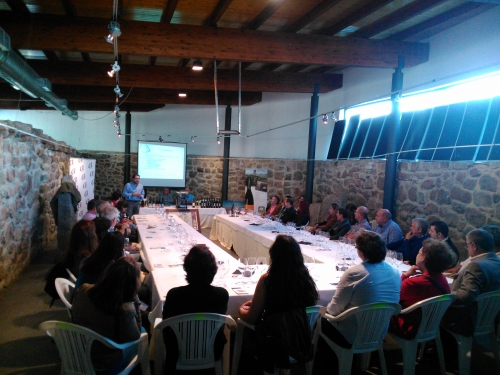 “Los Toriles” en Las Navas del Marqués, lugar idóneo para la presentación y cata de bodegas emblemáticas de Avila